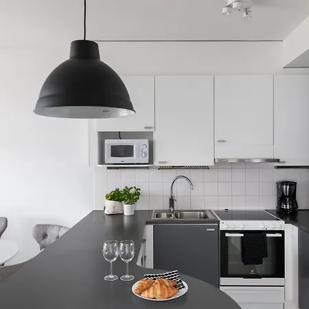 Sleepwell Rio- Tyynimeri With Private Sauna And Parking * Helsinki